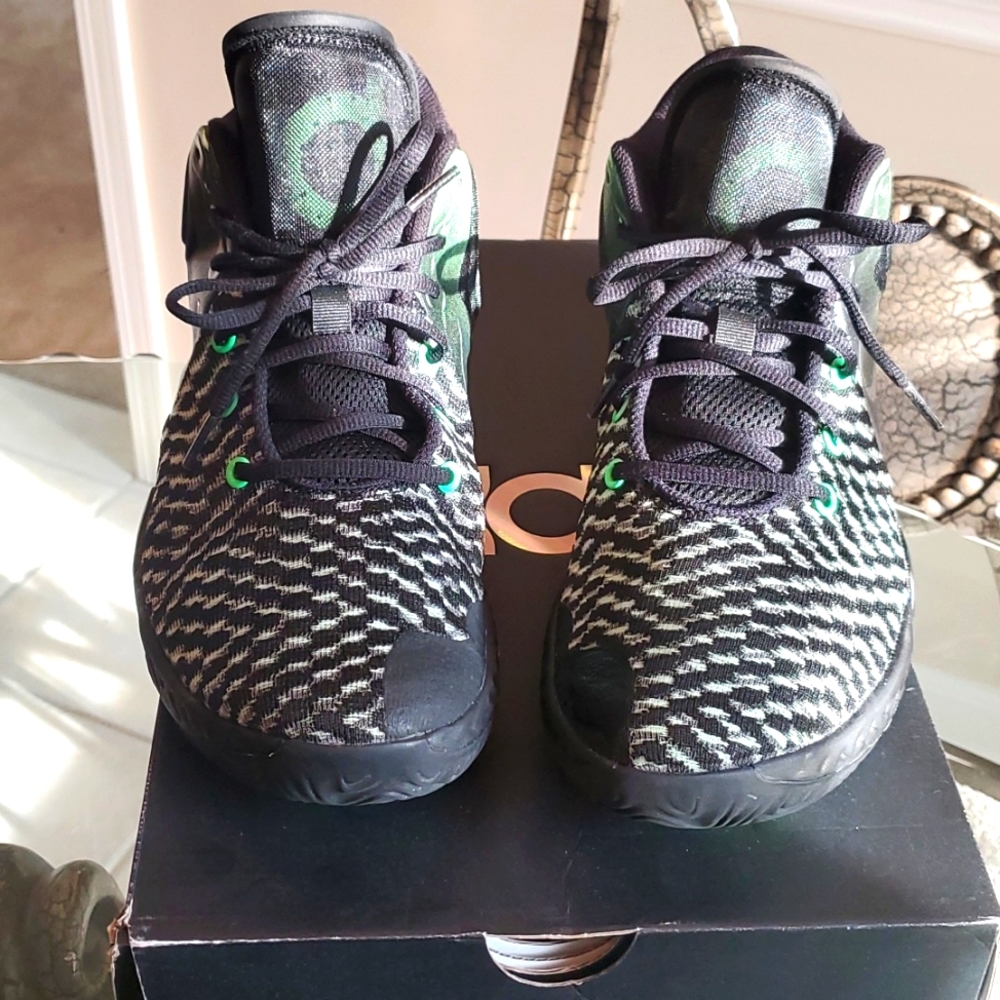 NIKE KD TREY 5